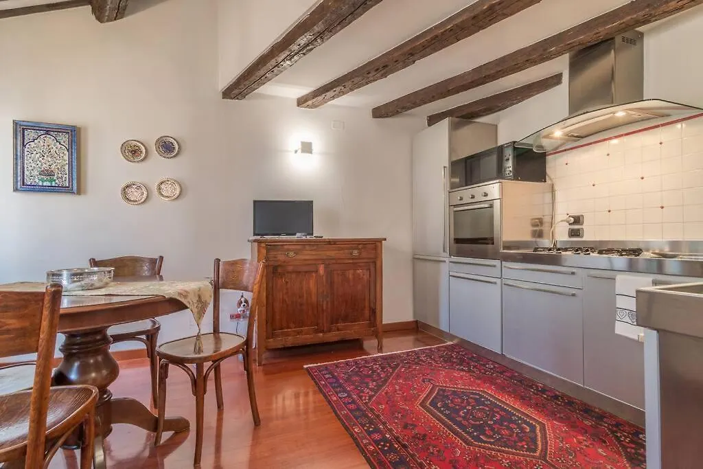 Charming Loft With Roof Terrace Close To S. Marco Veneza Itália