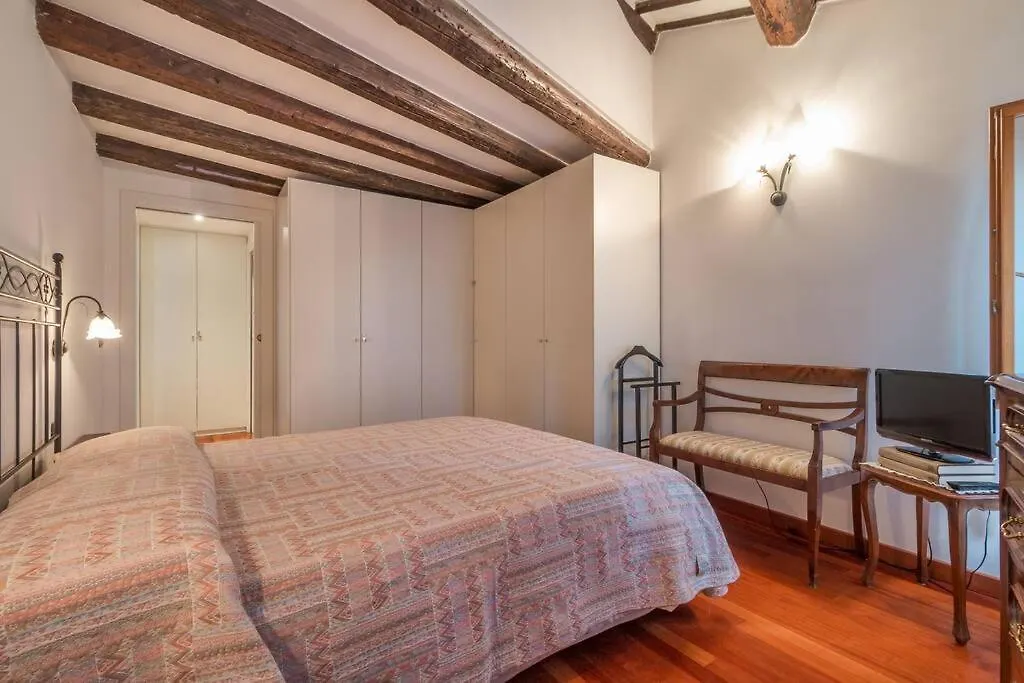 Charming Loft With Roof Terrace Close To S. Marco Veneza