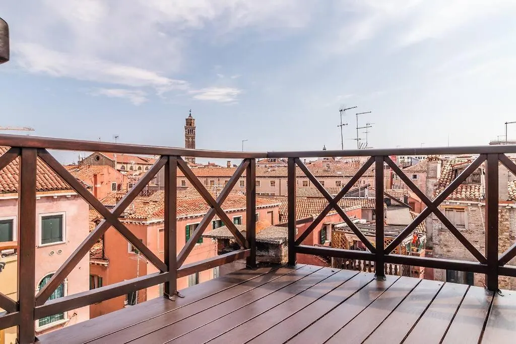 Charming Loft With Roof Terrace Close To S. Marco Veneza Itália